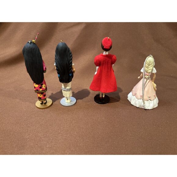 Barbie Hallmark Christmas Ornaments Lot of 4 - Picture 4 of 5